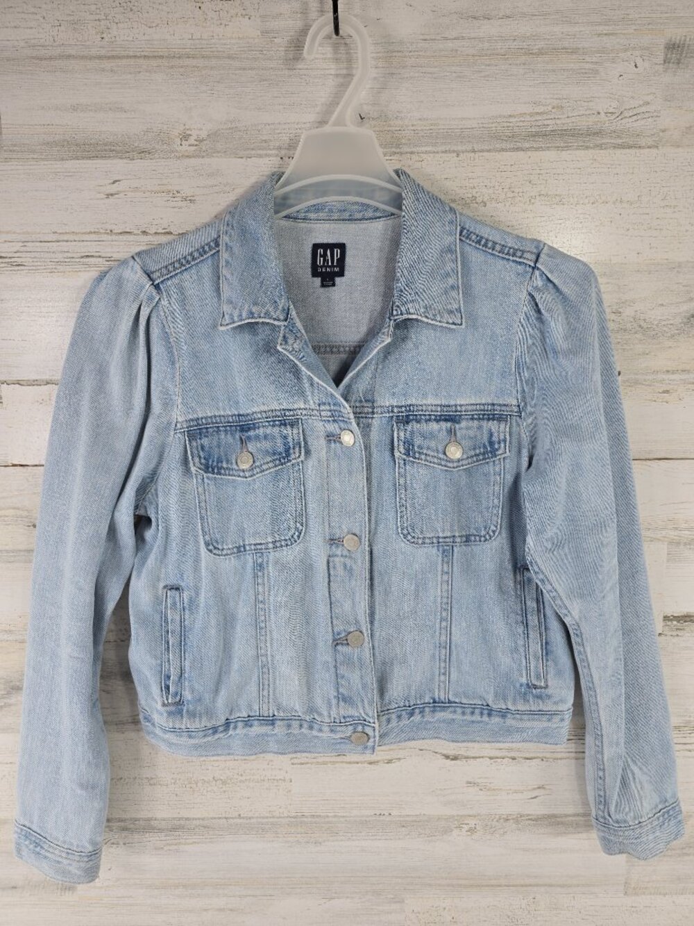 GAP DENIM JACKET WOMEN'S SIZE LARGE BLUE DENIM LIGHT WASH 100% COTTON SIZE L GUC